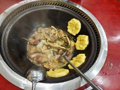 -哈尔滨东北铁锅炖(都督街店)