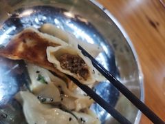 -何太太馄饨面铺(大浒东苑店)
