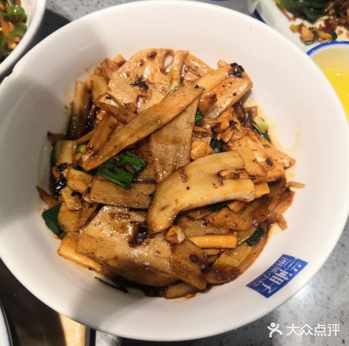 兰湘子·湘菜小炒(民乐园店)梅干菜炒莲藕图片