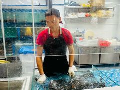 -养牛邓·潮汕牛肉海鲜自助火锅(广州店)