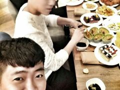 -松咖啡自助餐厅·松北香格里拉