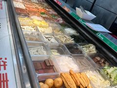 -红渡小香·牛肉麻辣香锅(车站南路店)