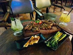 -The Cheebat 锌吧·Bistro(体育西店)