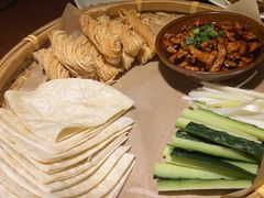 -魏铭鱼头捞饭(晋阳路店)