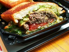 圣塔芭芭拉经典牛肉特堡-The Habit Burger Grill 哈比特汉堡(复兴soho店)