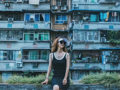 -白象居