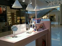 -4inlook美目美佳隐形眼镜店(恒隆广场店)