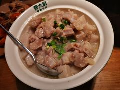 -费大厨辣椒炒肉(万家丽一店)