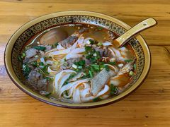 -肇兴特色牛肉粉