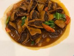 -乡村馕坑肉·烧烤·新疆菜·本地人更爱吃(阿勒泰首店)