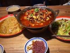 -泥糊破店小酒馆·团建聚餐(南京西路店)