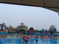 -沈阳龙润夏宫温泉水乐园