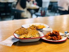 -HELLO 27 意面·沙拉·帕尼尼