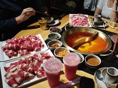 -顶顶汤火牛排火锅·经典铜锅涮肉