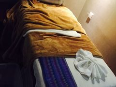 -莱蔻·圣灸堂·推拿艾灸(天山店)