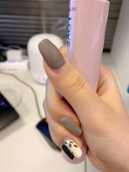 -花系美·美甲美睫精品店