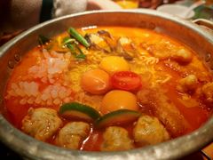 -小小集渔·泰式大排档(太古里香槟店)