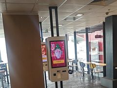 -麦当劳(国家体育场南路店)