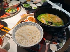 -妈妈故事米线(市府恒隆店)