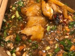 -肖肖酸萝卜鱼火锅(总店)