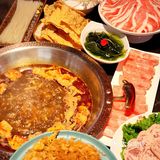 第一次吃就表示比川渝火锅有吃头 螺蛳粉不限量