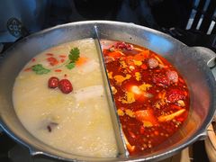 -湊湊火锅·茶憩(新中关购物中心店)