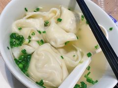 菜肉馄饨（清汤）-翡翠拉面小笼包Crystal Jade(上海浦东国际机场T1店)