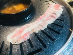 -江南猪肉商会无限续吃(弘大店)