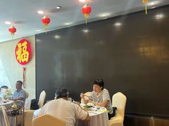 -鹿鸣酒家(越秀店)