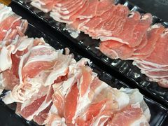 -果松木炭酸菜铜火锅·外婆参鸡汤