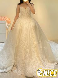 -GRACE KELLY婚纱与礼服(天津店)