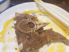 -亿诣蝎府炸酱面羊蝎子火锅(酷车小镇店)