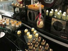 -浦东绿地铂骊酒店-POYA西餐厅(绿地东海岸国际广场店)