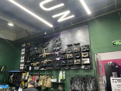 -兵魂·室内真人CS枪战俱乐部·团建·军事轰趴馆