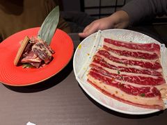 -山川小町·极番烧肉(新地假日广场店)