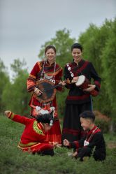 -AOROA·奥洛拉婚纱摄影·旅拍·礼服