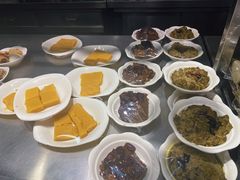 豌豆黄-护国寺小吃(安定门店)