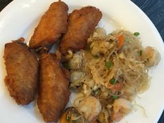 -东方红海鲜百汇(国际大厦店)