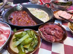 -赵美丽·重庆社区火锅·直营店(火车东站·中豪国际店)