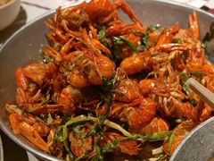 -巴厘龙虾·榜首油焖大虾(音乐学院·沿江酒馆店)