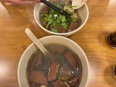 -佬钱湾仔(衣裳街店)