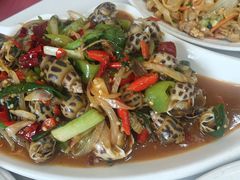 -覃记海鲜美食餐厅