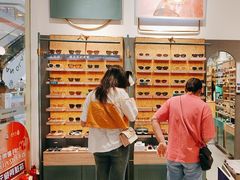 -MUJOSH木九十眼镜(月星环球港B1店)