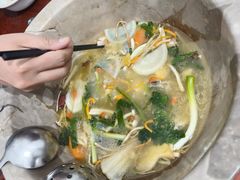 -姚记抚仙湖石锅鱼庄