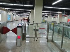 -人民广场(地铁站)