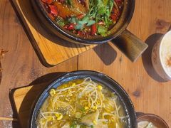 -有红鸡毛店·砂锅菜(抚琴夜市店)