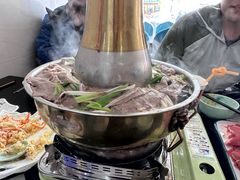 -撒拉人家.酸菜牦牛肉火锅