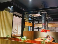 -山之屋炭火烧肉·生啤畅饮(大朗万科中央公园店)