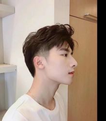 -首脑美发沙龙