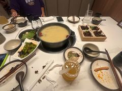 -汤宴·参须肚包鸡(南京路店)
